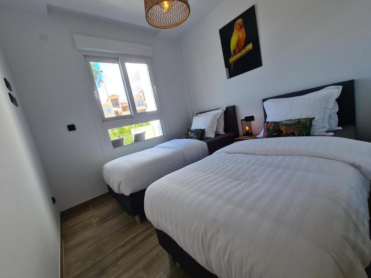 Residence Bali Torrevieja Eksteriør billede
