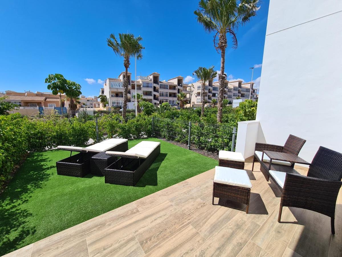 Residence Bali Torrevieja Eksteriør billede